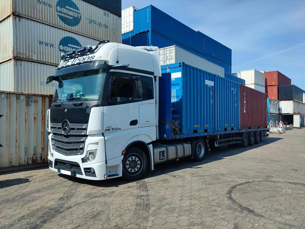 preprava lodnich kontejneru po silnici